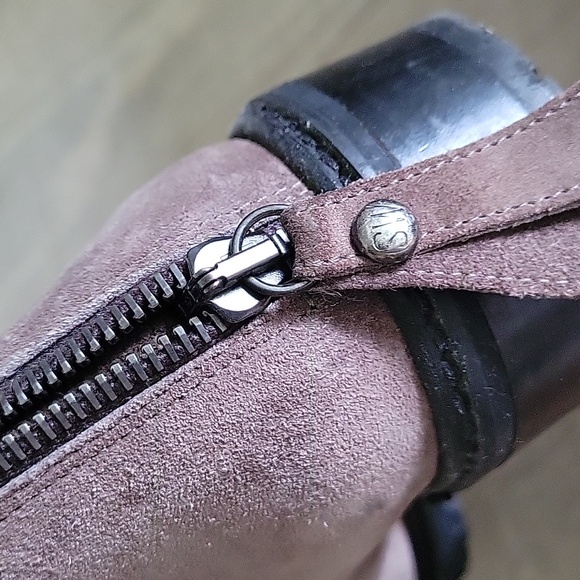 Stuart Weitzman buckle boots size 9 - Picture 8 of 11